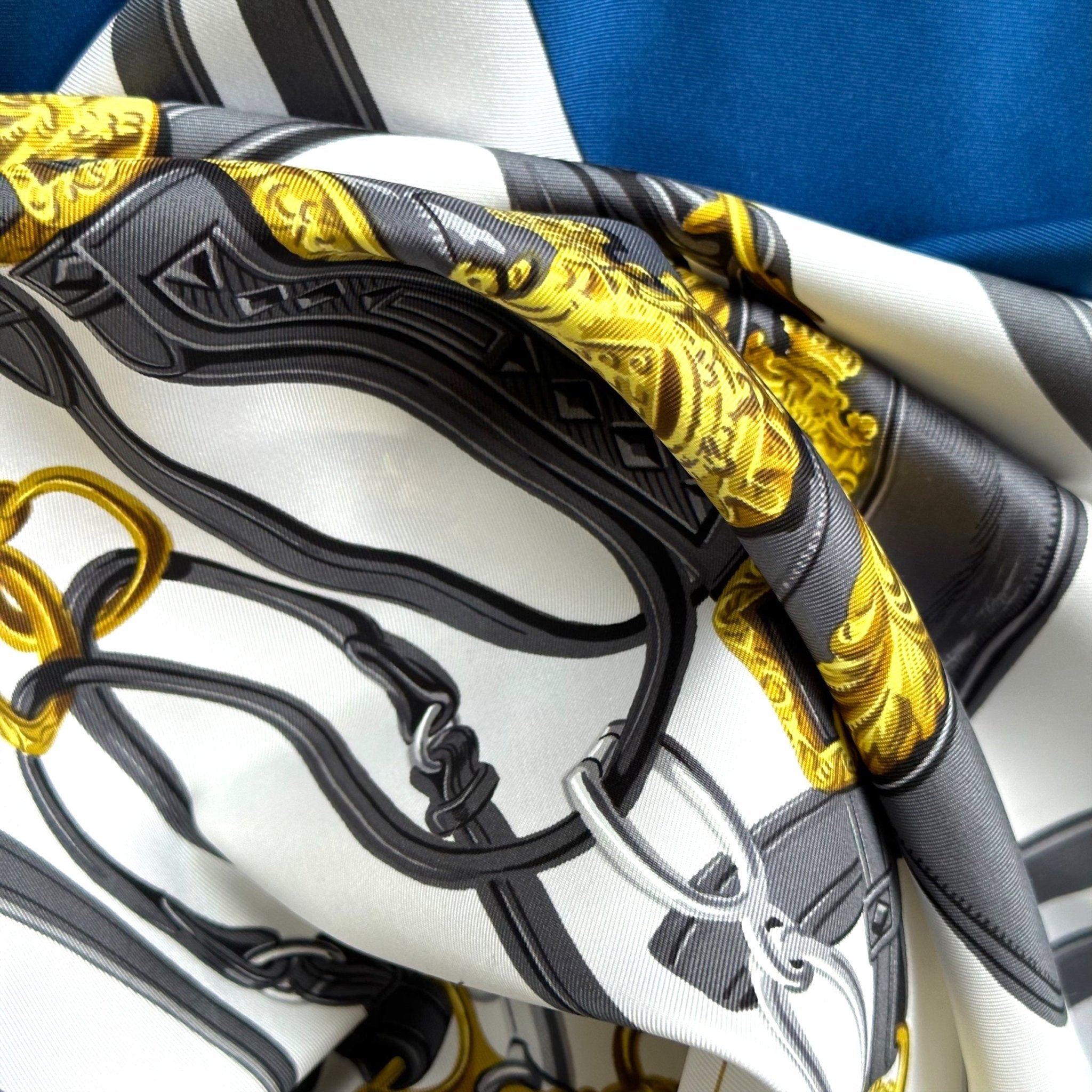 Brides de Gala - FOULARD HERMES 90CM - Carré Society
