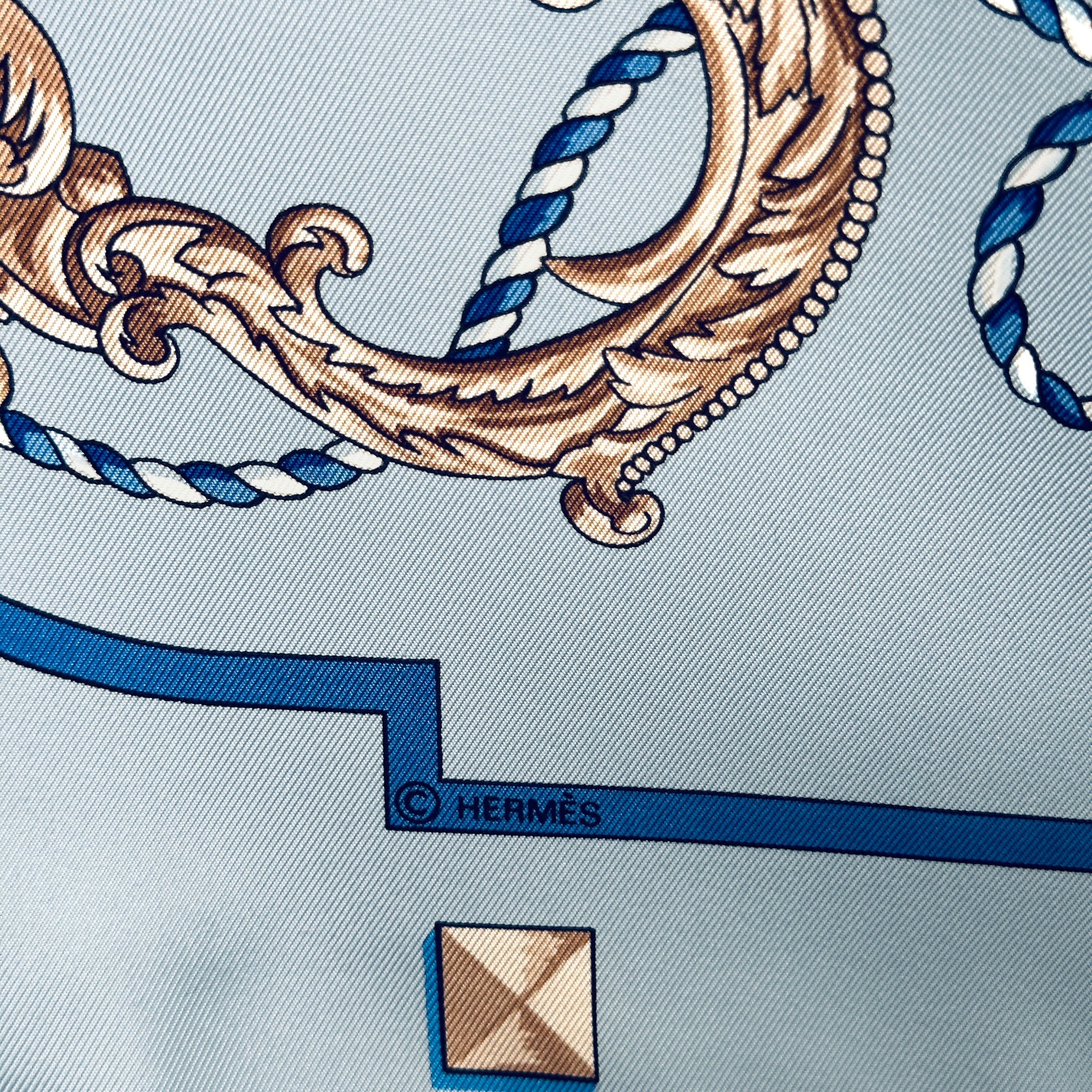 carre-foulard-hermes-les-cles-copyright