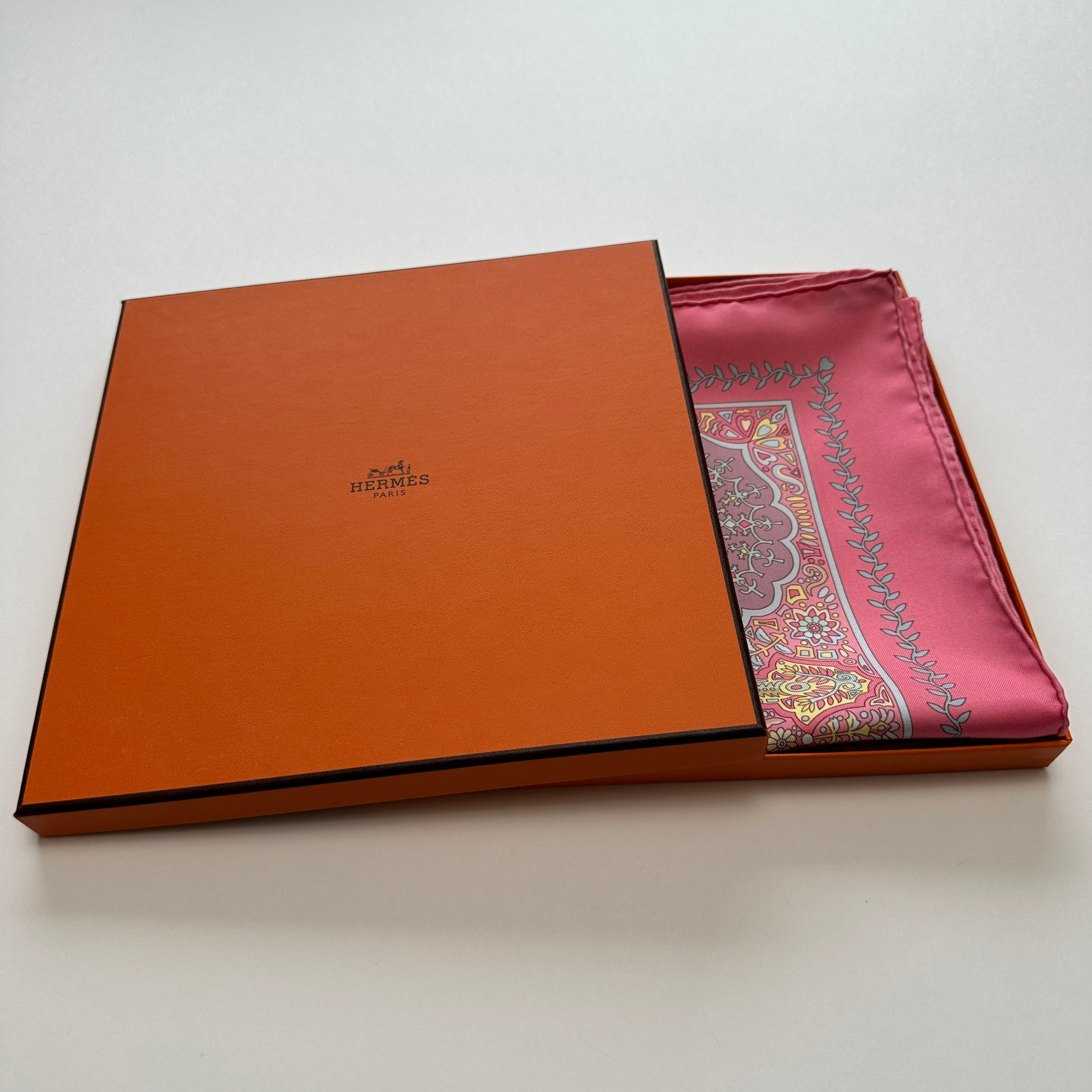 At the Palace Gates - HERMES SCARF 90 CM