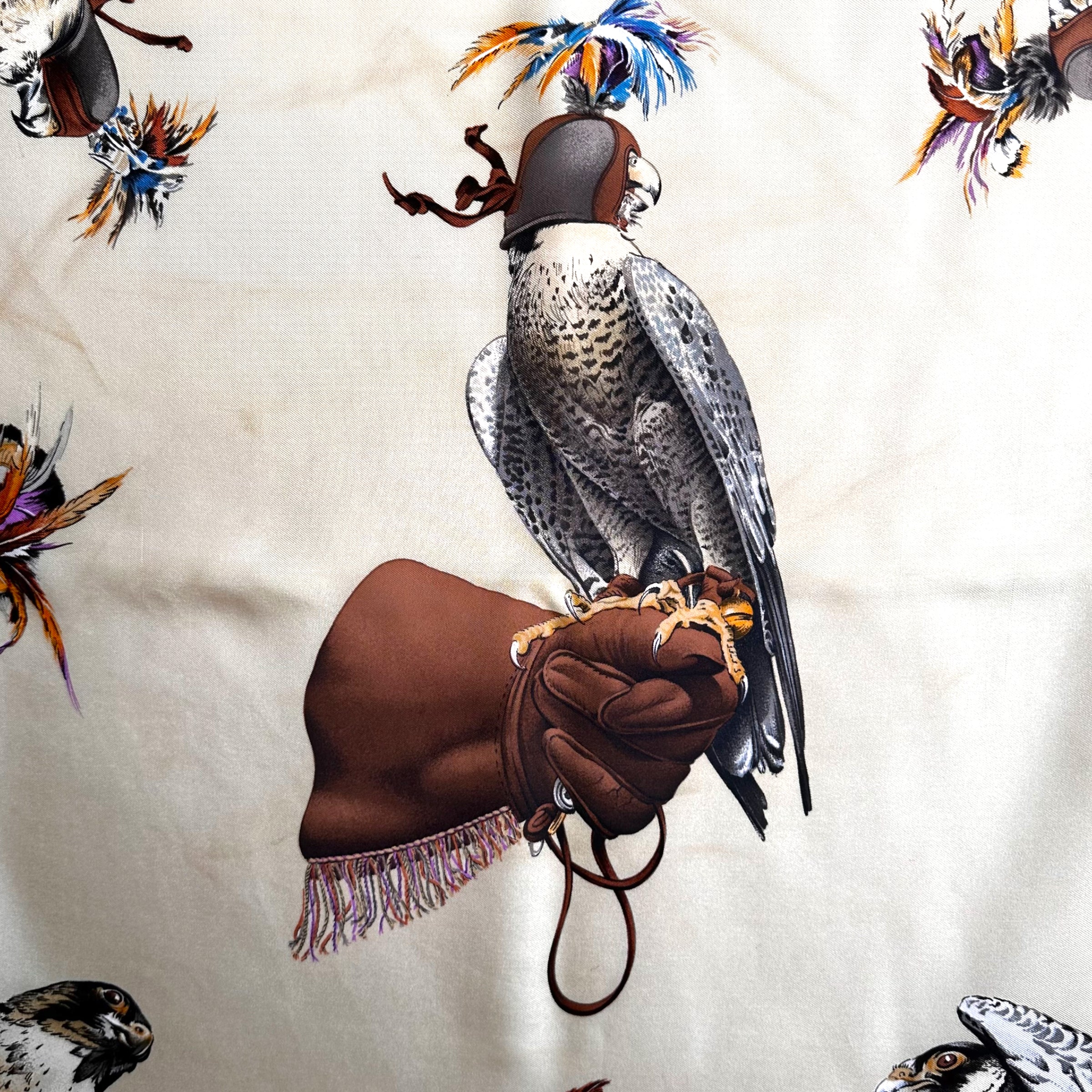 Flight hunting designed by Henri de Linarès - Hermès scarf 90cm - 100% silk