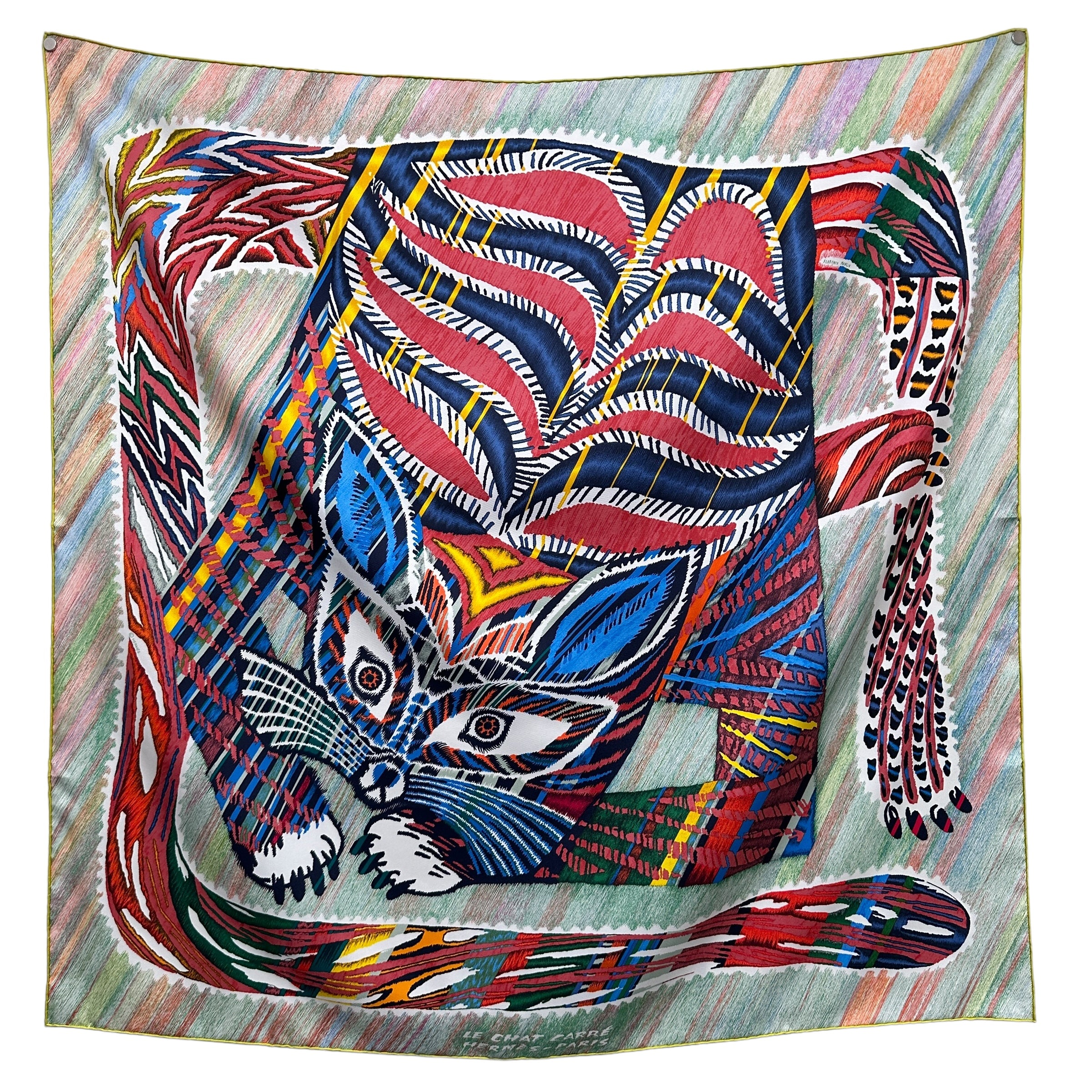 Analyzing image  foulard-carre-hermes-le-chat-carre-par-florence-manlik-multicolore-dominante-couleur-verte