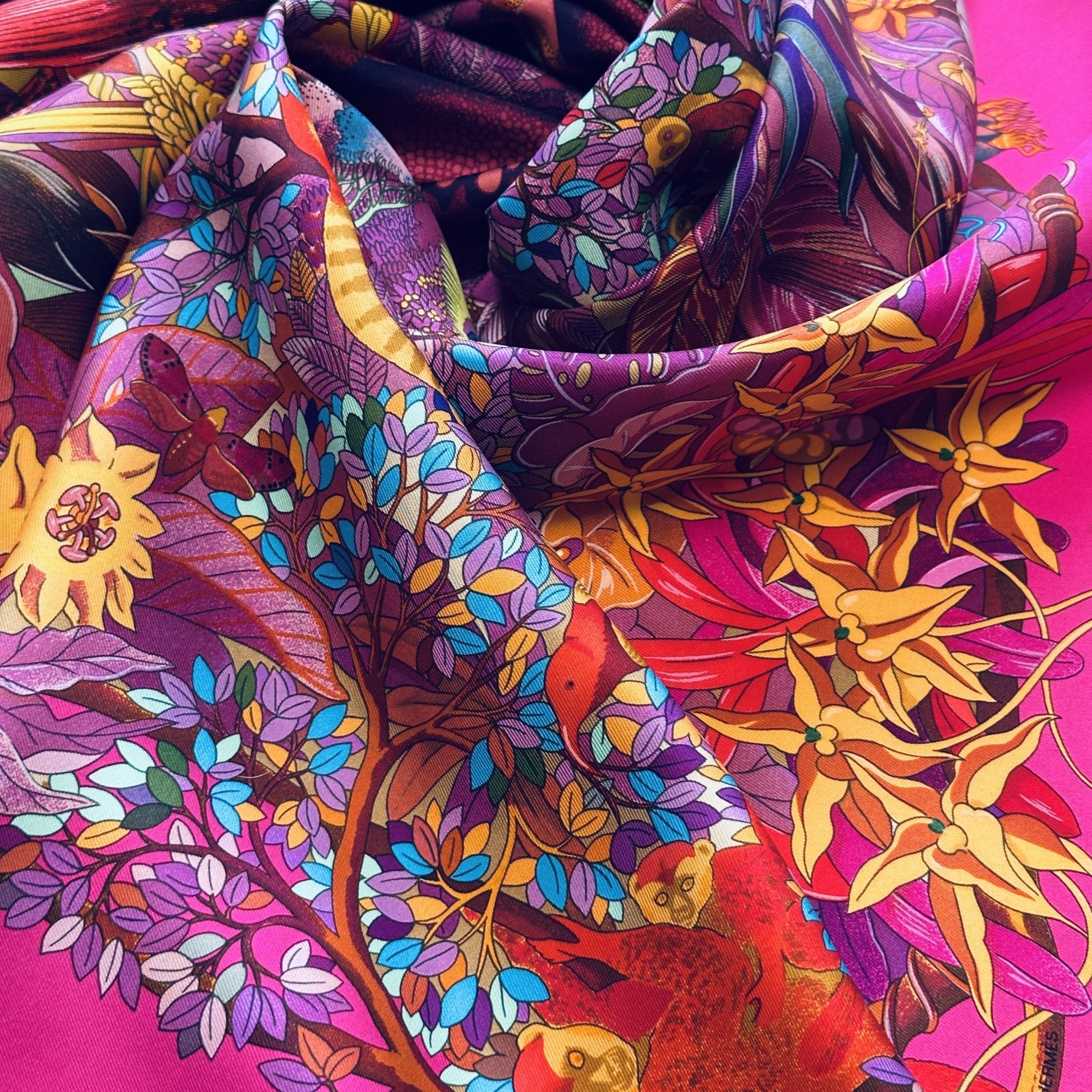 foulard carre hermes au coeur de la vie rose 