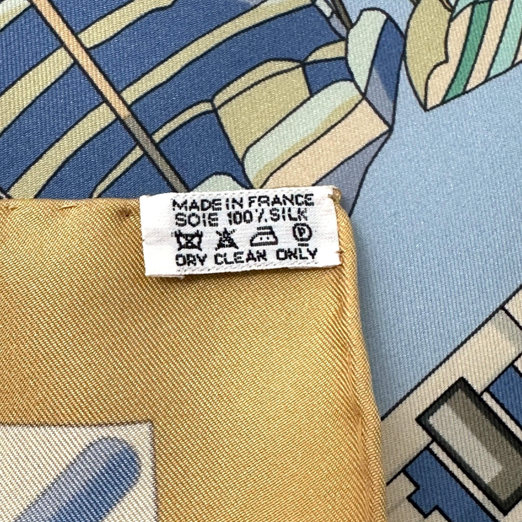 Charms of the Normandy beaches - Collector's Hermès scarf