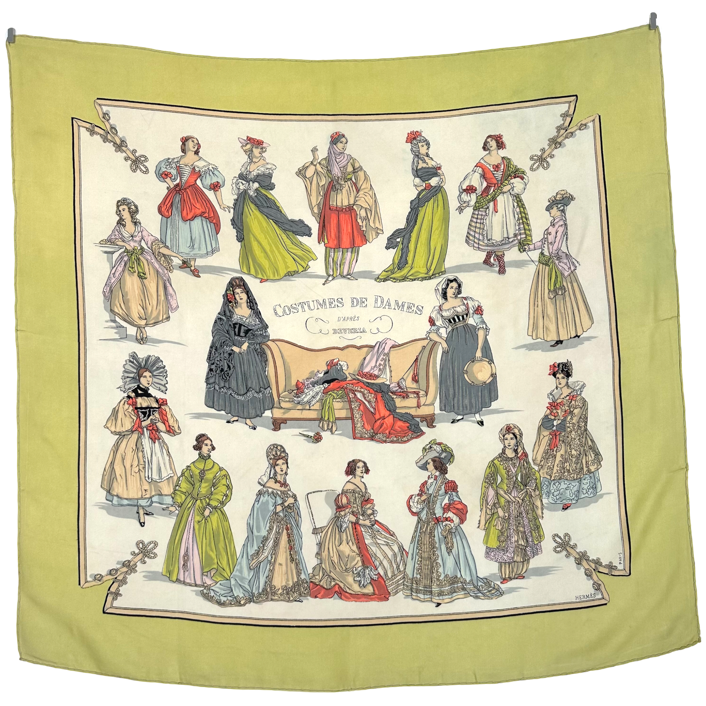 Costumes de dames - FOULARD HERMES 90CM